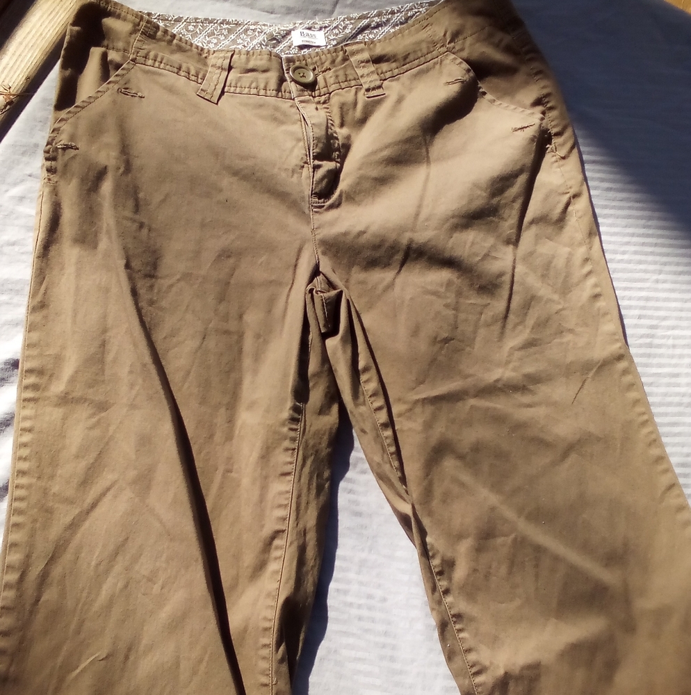 Green khaki pants Bass